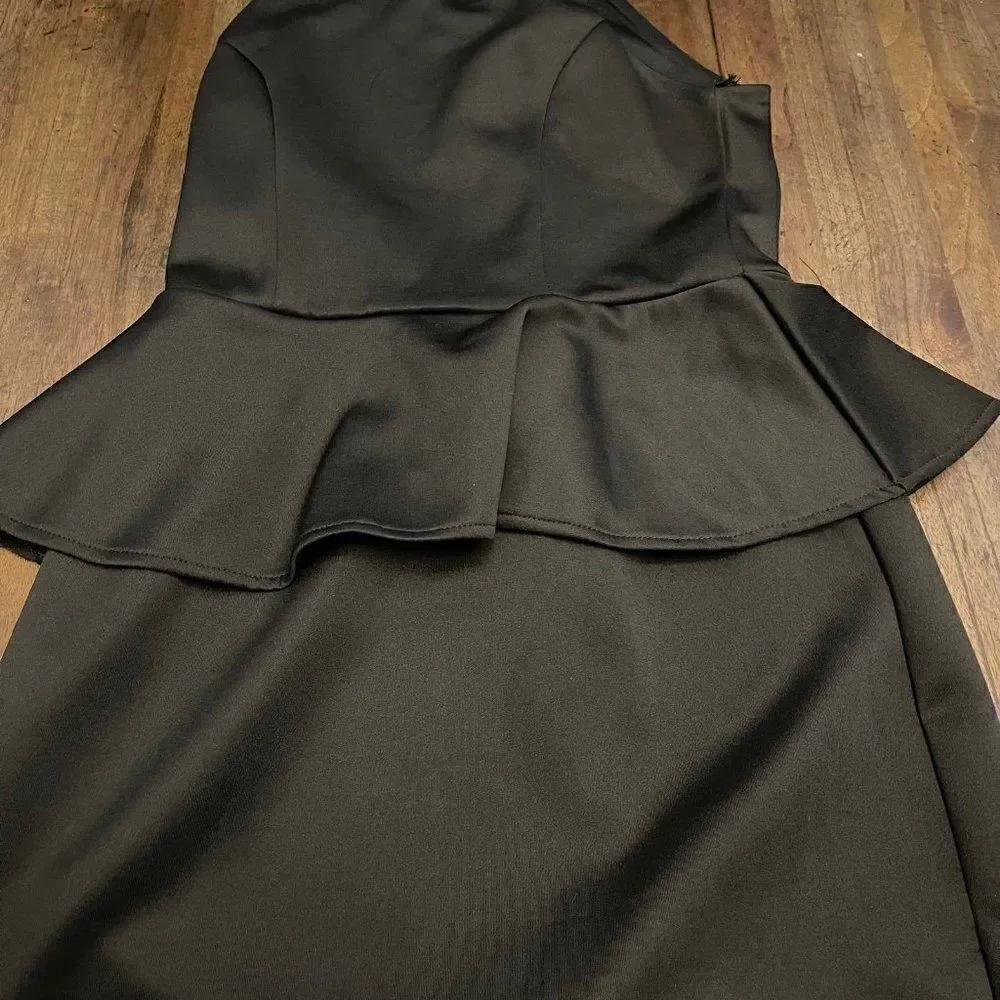 Bisou Bisou  Elegant Black  Dress